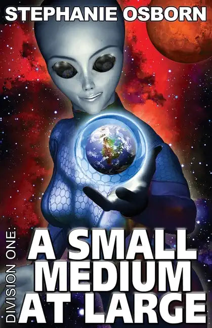 A Small Medium At Large - Paperback
