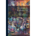 Lessons in Chemistry - Paperback