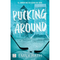 Pucking Around: El Amor No Es Cosa de DOS / Pucking Around: A Why Choose Hockey Romance - Paperback