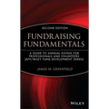 Fundraising Fundamentals: A Guide to Annual Giving for Professionals and Volunteers - Hardcover