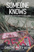 Someone Knows - Paperback