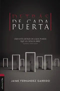 Detrás de Cada Puerta: Dios Está Detrás de Cada Puerta 'Que La Ciencia Abre' (Albert Einstein) - Paperback