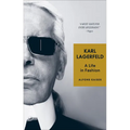 Karl Lagerfeld: A Life in Fashion - Paperback