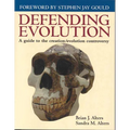 Defending Evolution: A Guide to the Evolution/Creation Controversy: . - Paperback