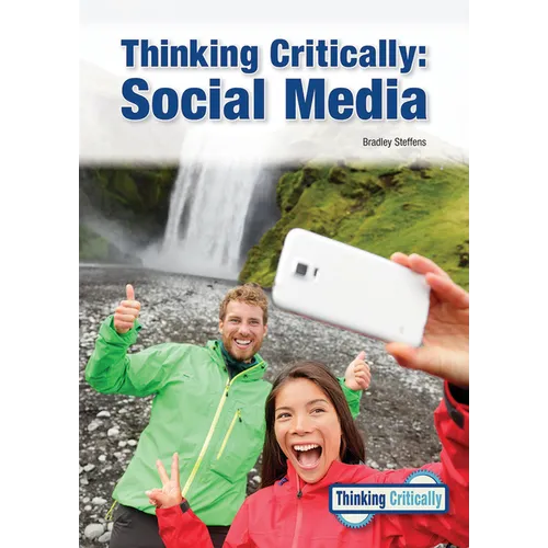 Thinking Critically: Social Media - Hardcover