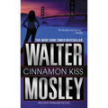 Cinnamon Kiss - Paperback