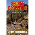 Secret Deception: A Cade Garrett Mystery - Paperback