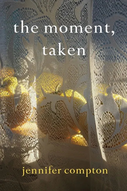 The moment, taken - Paperback
