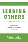 Leading Others - Paperback
