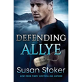 Defending Allye - Paperback