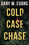 Cold Case Chase - Paperback