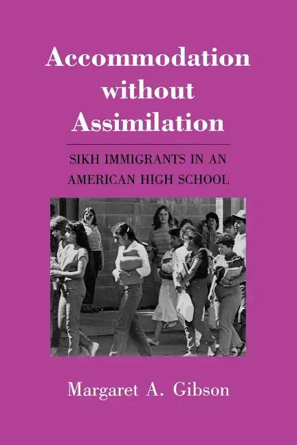 The Accommodation Without Assimilation: Women and Medicine in Early New England - Paperback