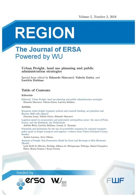 Urban Freight, land use planning and public administration strategies - Paperback