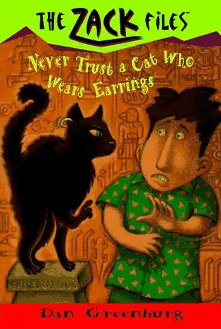 Zack Files 07: Never Trust a Cat Who Wears Earrings - Paperback