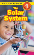 The Solar System: Exploring Space (Engaging Readers, Level 1) - Hardcover