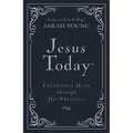Jesus Today Deluxe Edition, Leathersoft, Navy, with Full Scriptures: Experience Hope Through His Presence (a 150-Day Devotional) - Imitation Leather