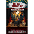 The Inn at Holiday Bay: Trouble in the Theater - Paperback