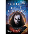 She Plays in the Darkness - Paperback